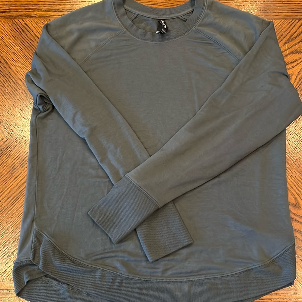 Athleta Sweatshirt light weight